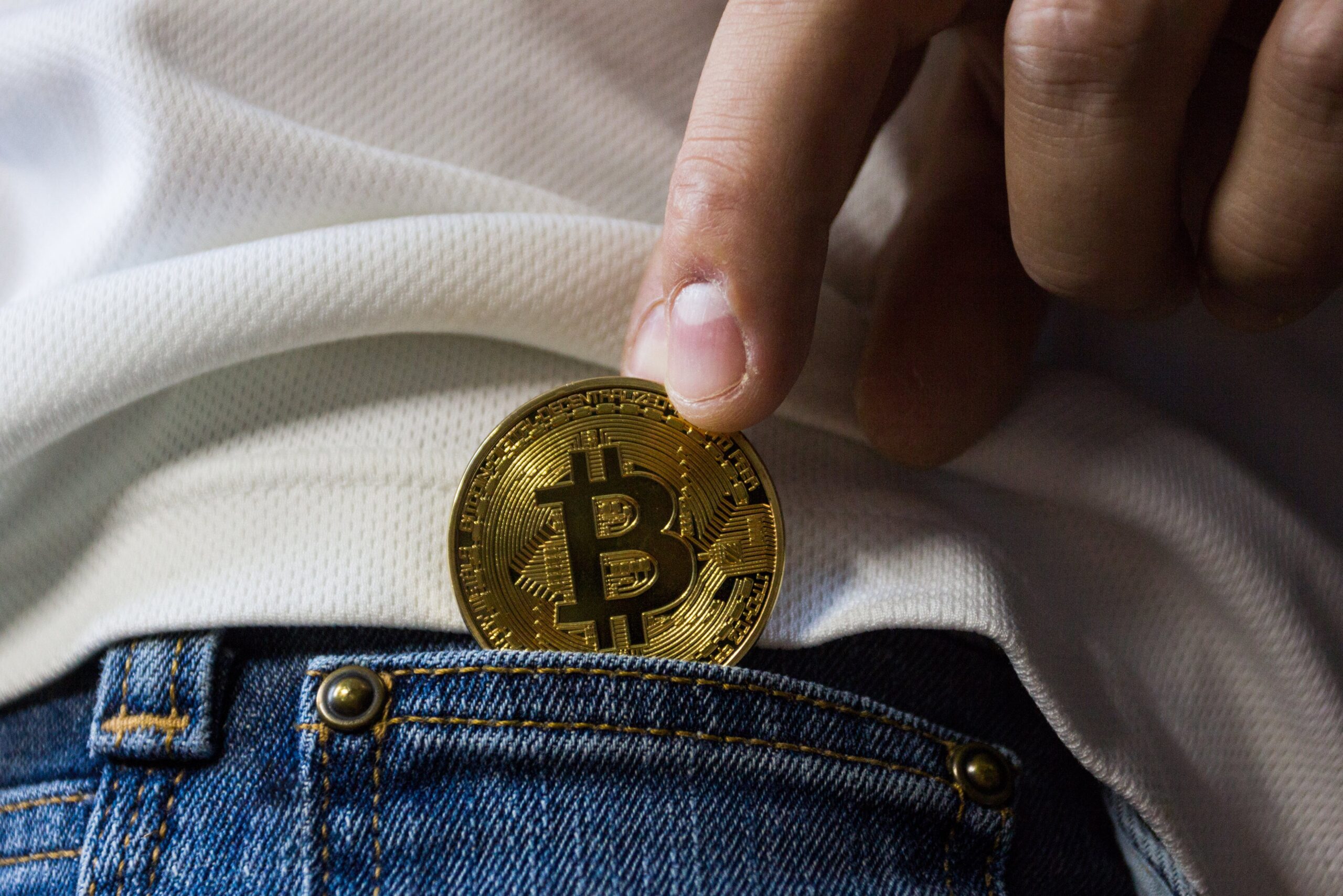 Bitcoin in a pocket, HTX Trading Cryptocurrency 
